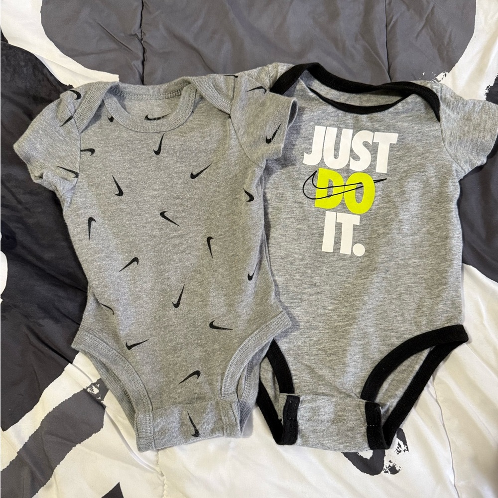 Nike Gray and Black Kids 3 months 2 Pack Bodysuit Set With Gift Box